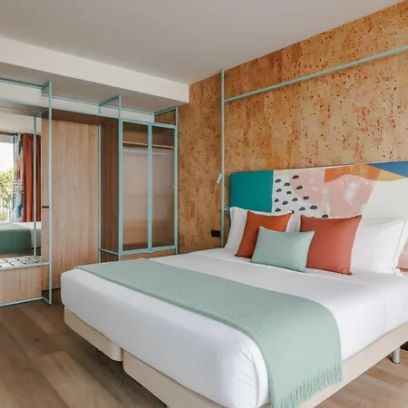 Upon Harbor - Bay Hotel 4*