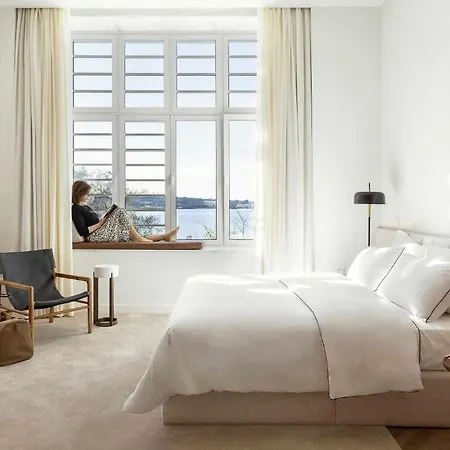 Upon Harbor - Bay Hotel 4*