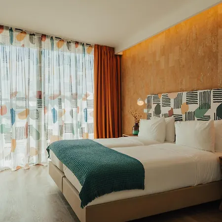 Upon Harbor - Bay Hotel Seixal (Setubal)